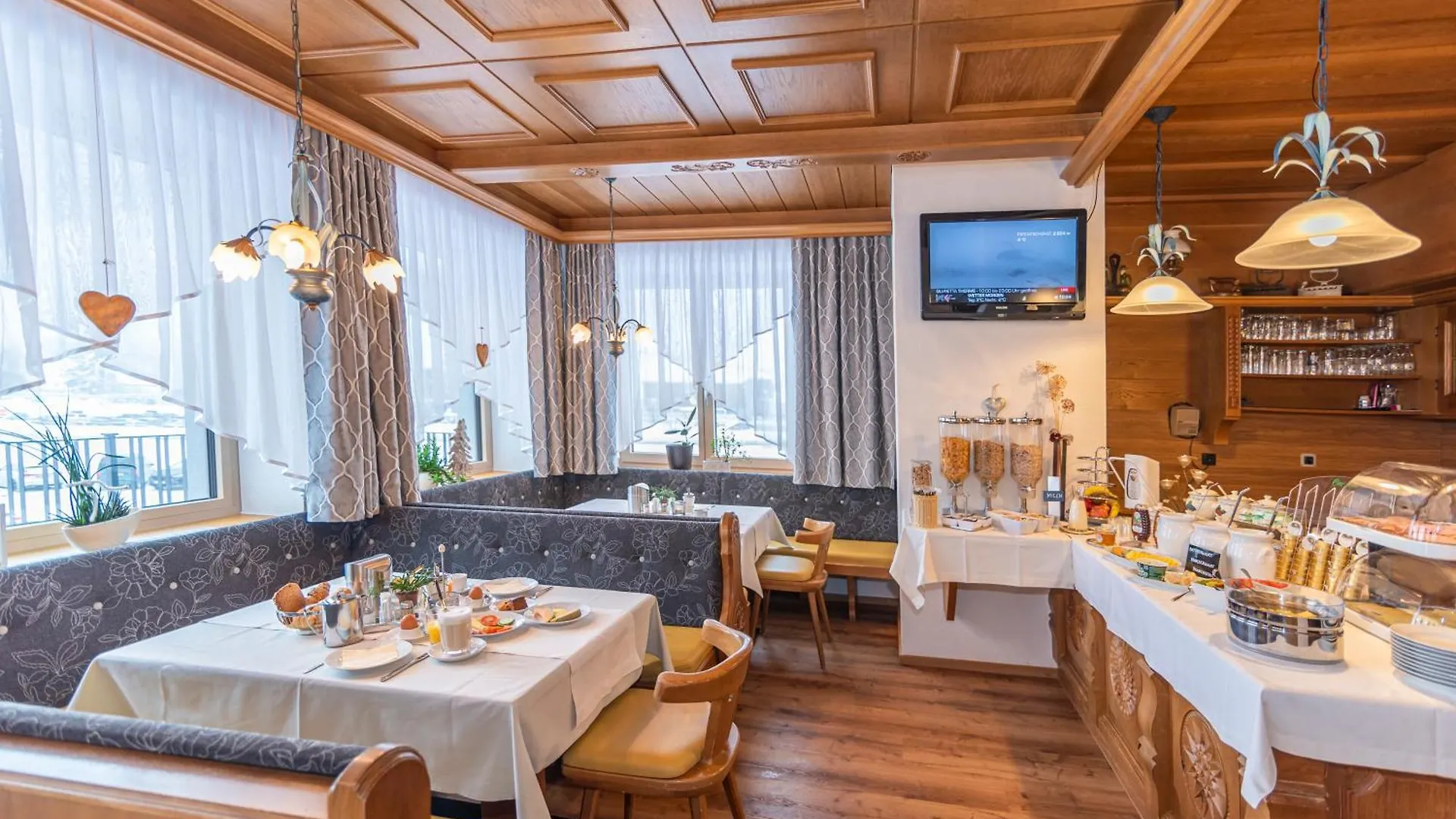 Hotel Garni Helvetia Ischgl