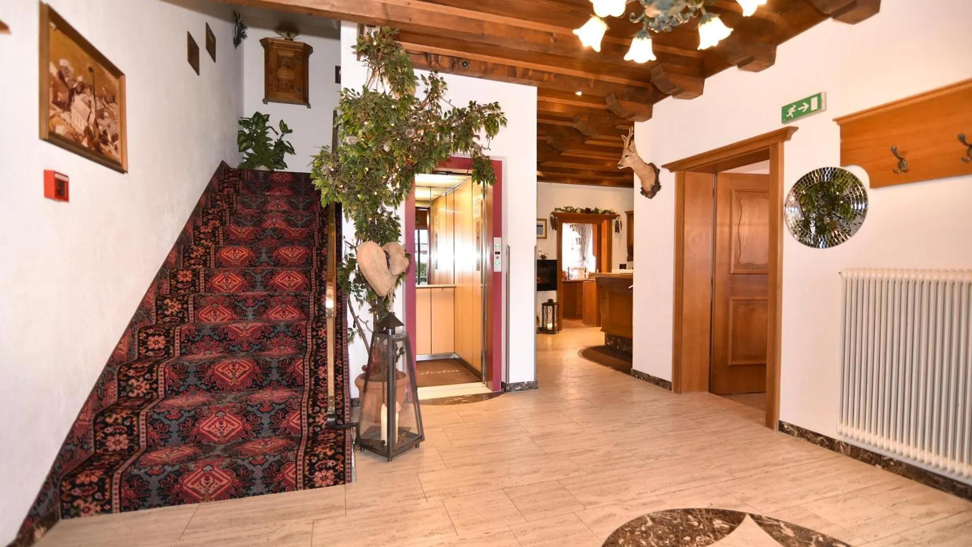 Hotel Garni Helvetia Ischgl