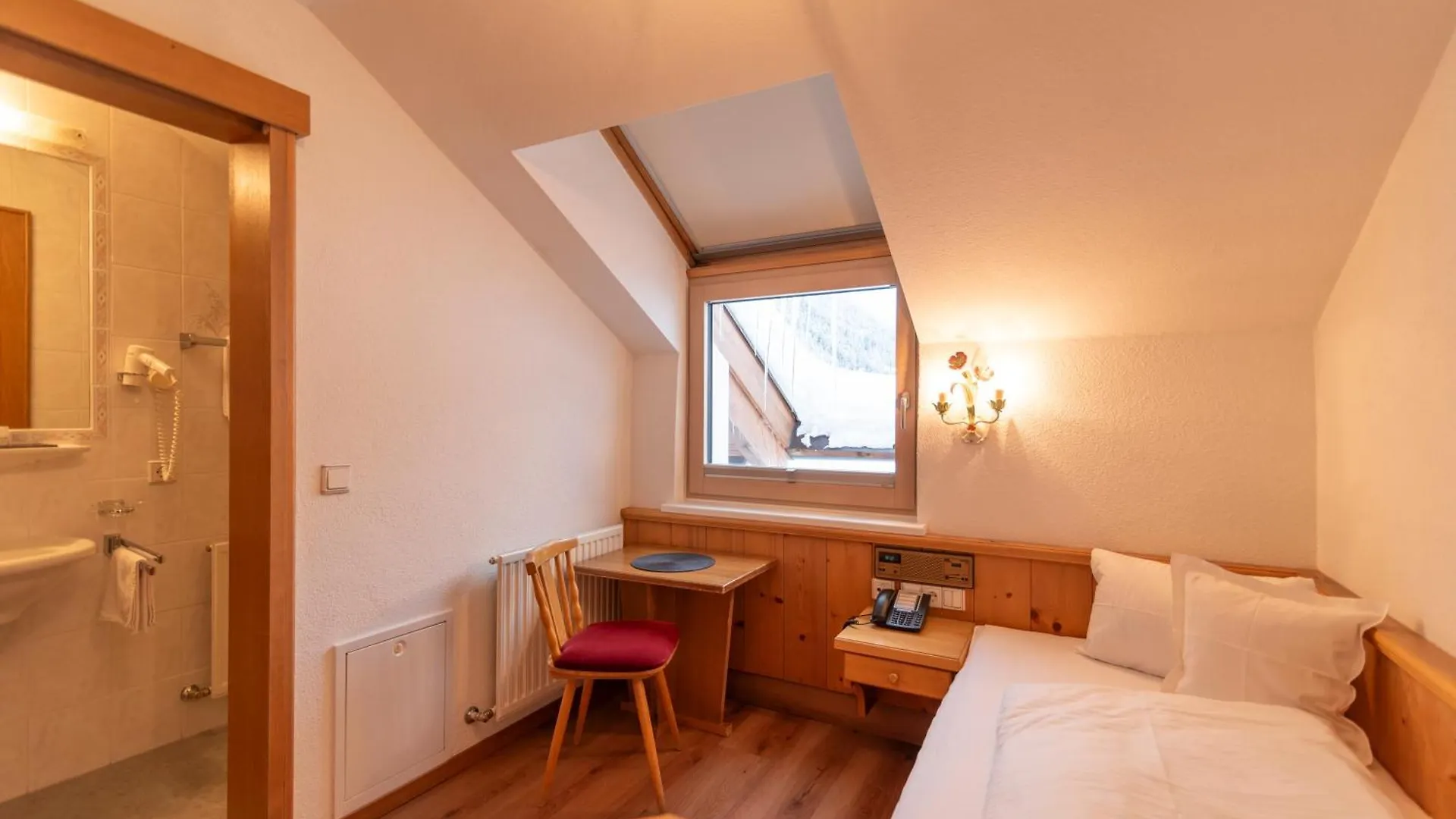 Hotel Garni Helvetia Ischgl Österreich